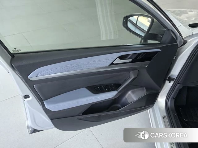 Volkswagen Lavida id 4307689 из Китая 11