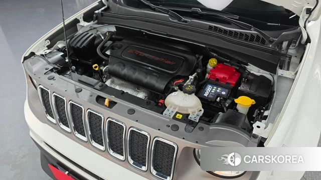 Jeep Renegade id 4187104 из Кореи 26