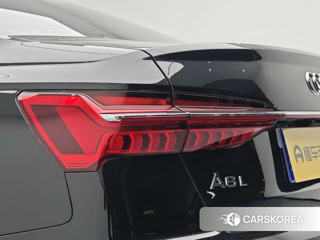 Audi A6L id 4290022 из Китая 16