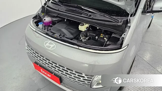 Hyundai Staria id 3078942 из Кореи 16