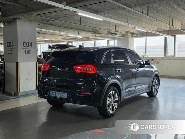 Kia Niro EV id 4390430 из Кореи 16