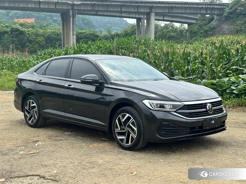 Volkswagen Sagitar id 4565273 из Китая 7