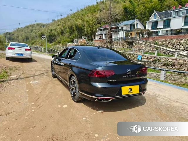 Volkswagen Magotan 2023 Черный из Китая, фото 6