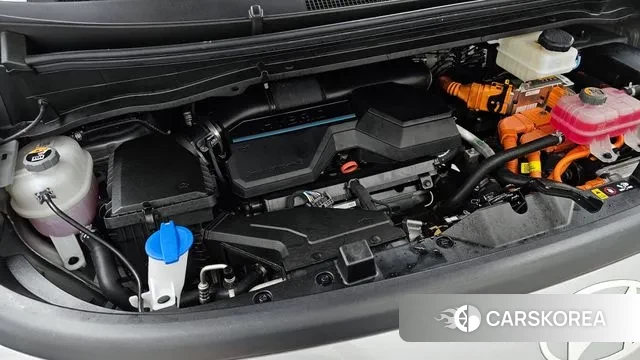 Hyundai Staria id 3131560 из Кореи 16