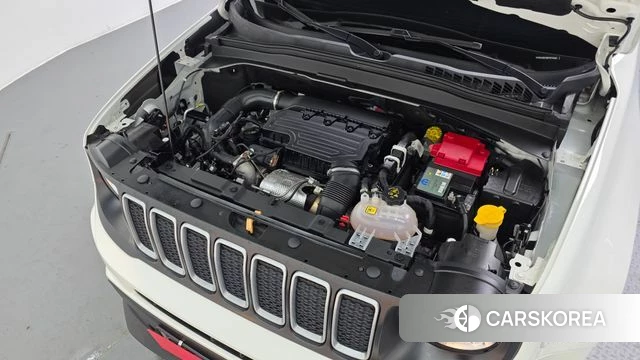 Jeep Renegade id 4330074 из Кореи 27