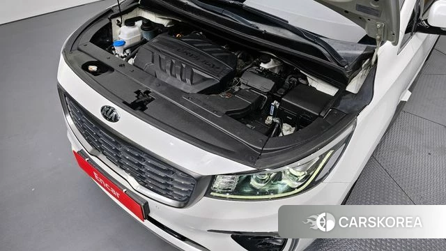 Kia The New Carnival id 3924317 из Кореи 16