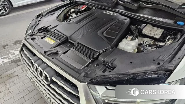 Audi Q7 (4M) id 3243601 из Кореи 16