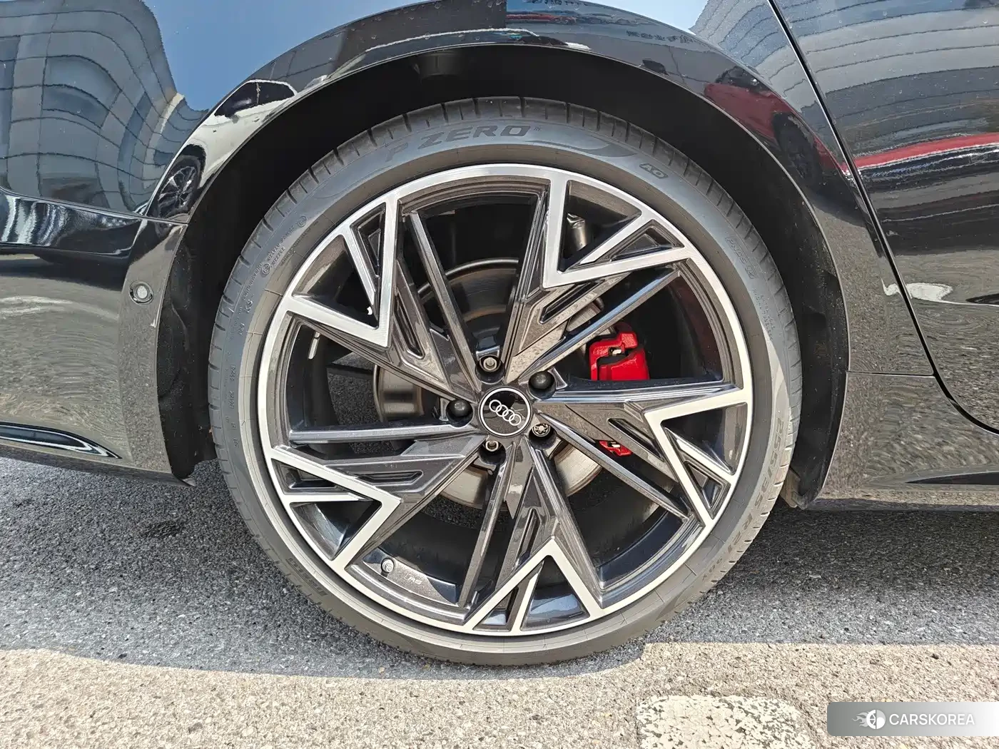 Audi A7L id 4686150 из Китая 13
