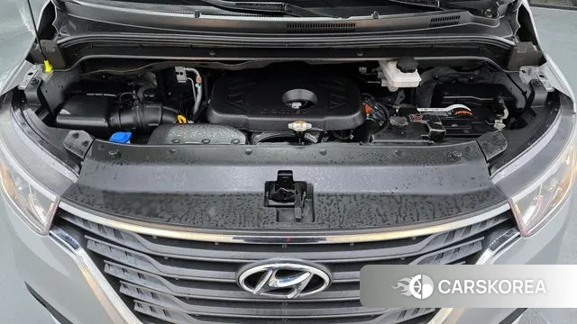 Hyundai The New Grand Starex id 3709002 из Кореи 16