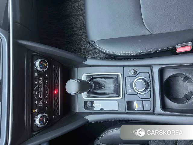 Mazda CX-4 id 3939554 из Китая 17