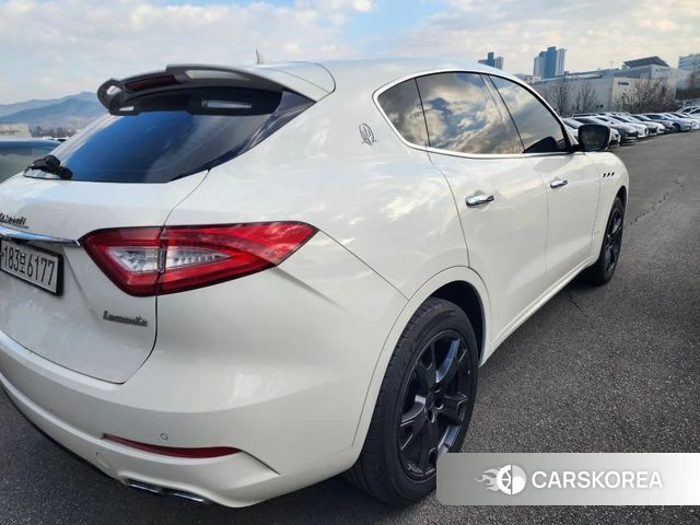 Maserati Levante id 4206725 из Кореи 16