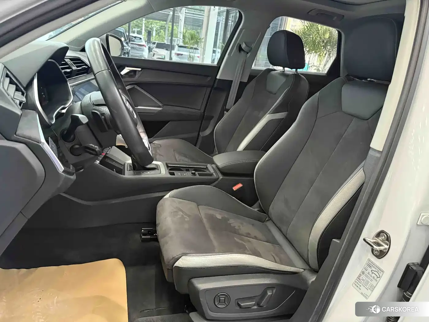 Audi Q3 id 4649242 из Китая 19