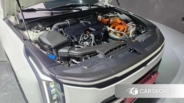 Kia The New K8 Hybrid id 4691367 из Кореи 26
