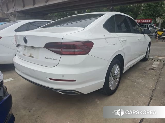 Volkswagen Lavida id 4399842 из Китая 8