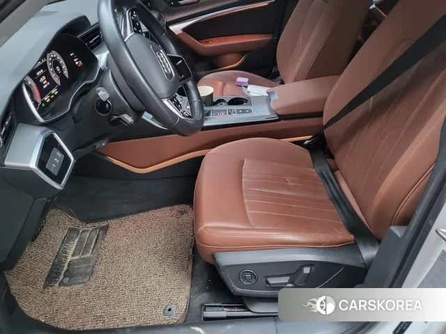 Audi A6 (C8) id 3588055 из Кореи 16