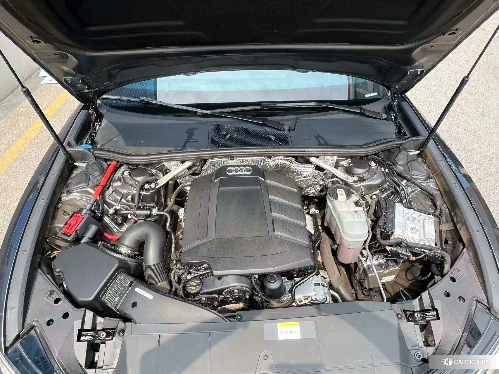 Audi A6L id 4454653 из Китая 9