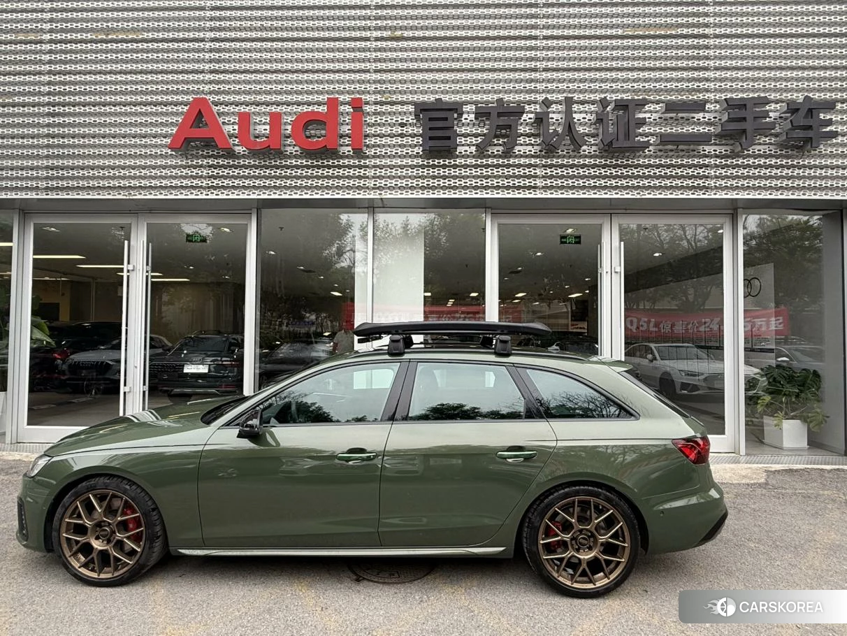 Audi S4 2023 Зеленый из Китая, фото 6