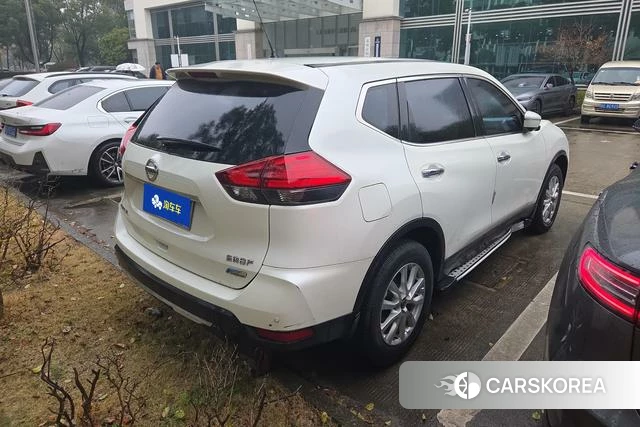 Nissan Qijun id 4240758 из Китая 13