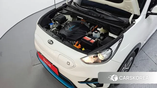 Kia Niro EV id 3519335 из Кореи 16