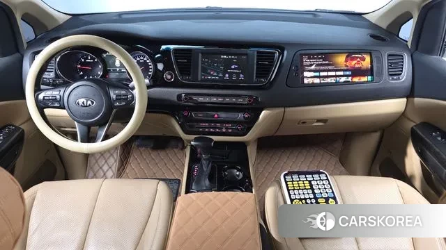 Kia The New Carnival id 3474645 из Кореи 16