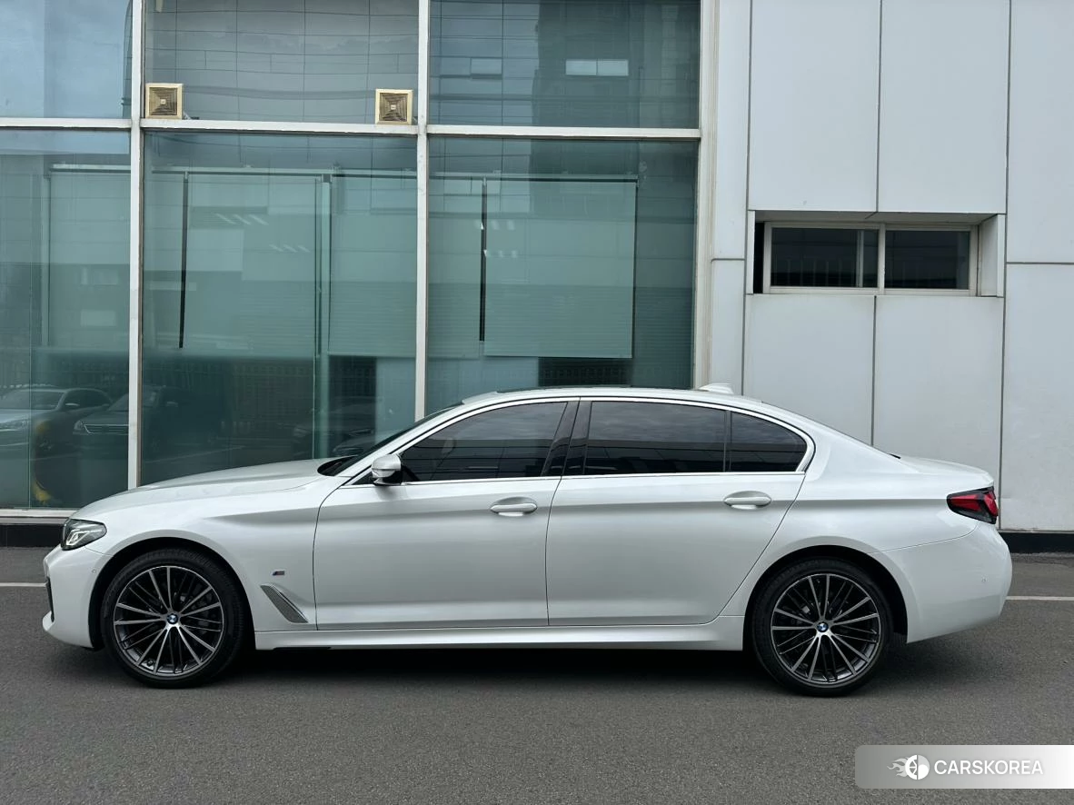BMW 5 series 2021 Белый из Китая, фото 6