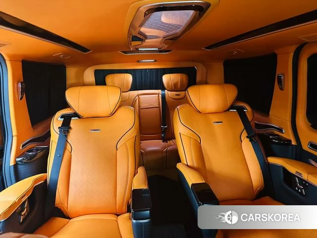 Toyota Hiace 2024 Черный из Китая, фото 6