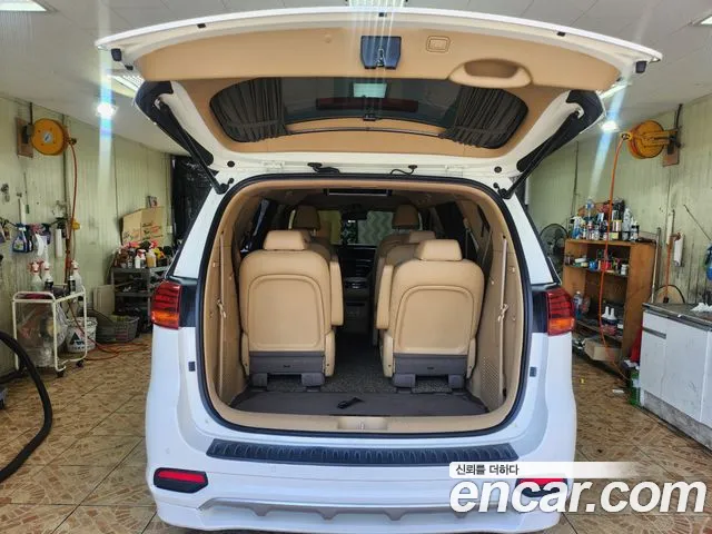 Kia The New Carnival id 2683414 из Кореи 14