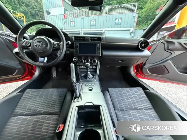 Toyota GR86 2025 Красный из Кореи, фото 6