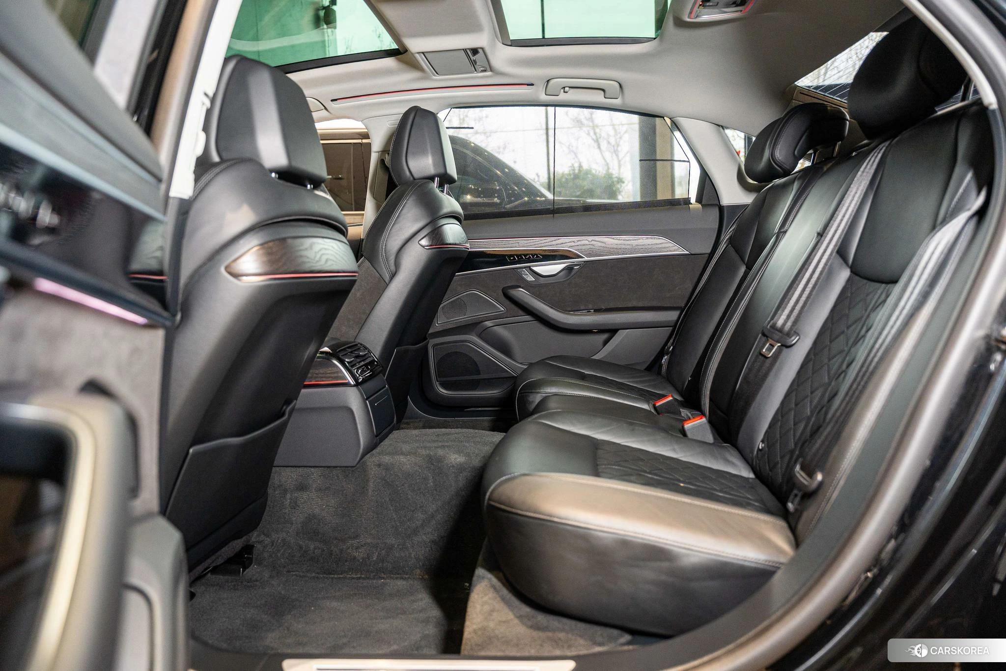 Audi A8 id 4487259 из Китая 14