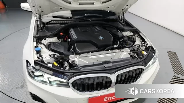 BMW 3 Series (G20) id 3016118 из Кореи 16