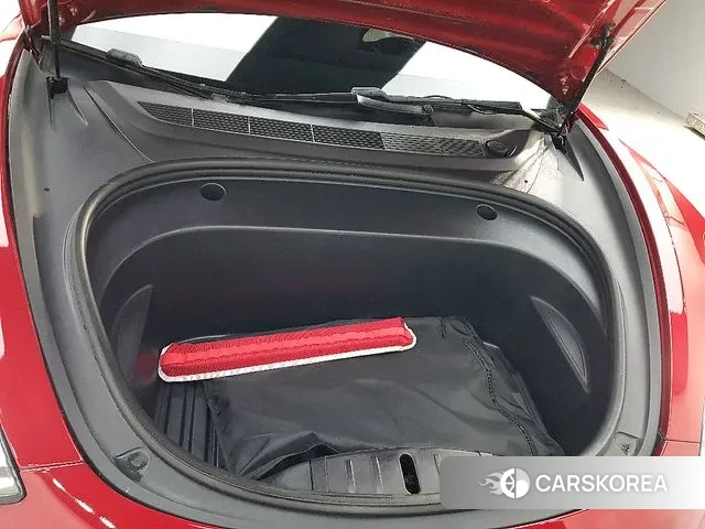 Tesla Model 3 2020 Красный из Кореи, фото 6