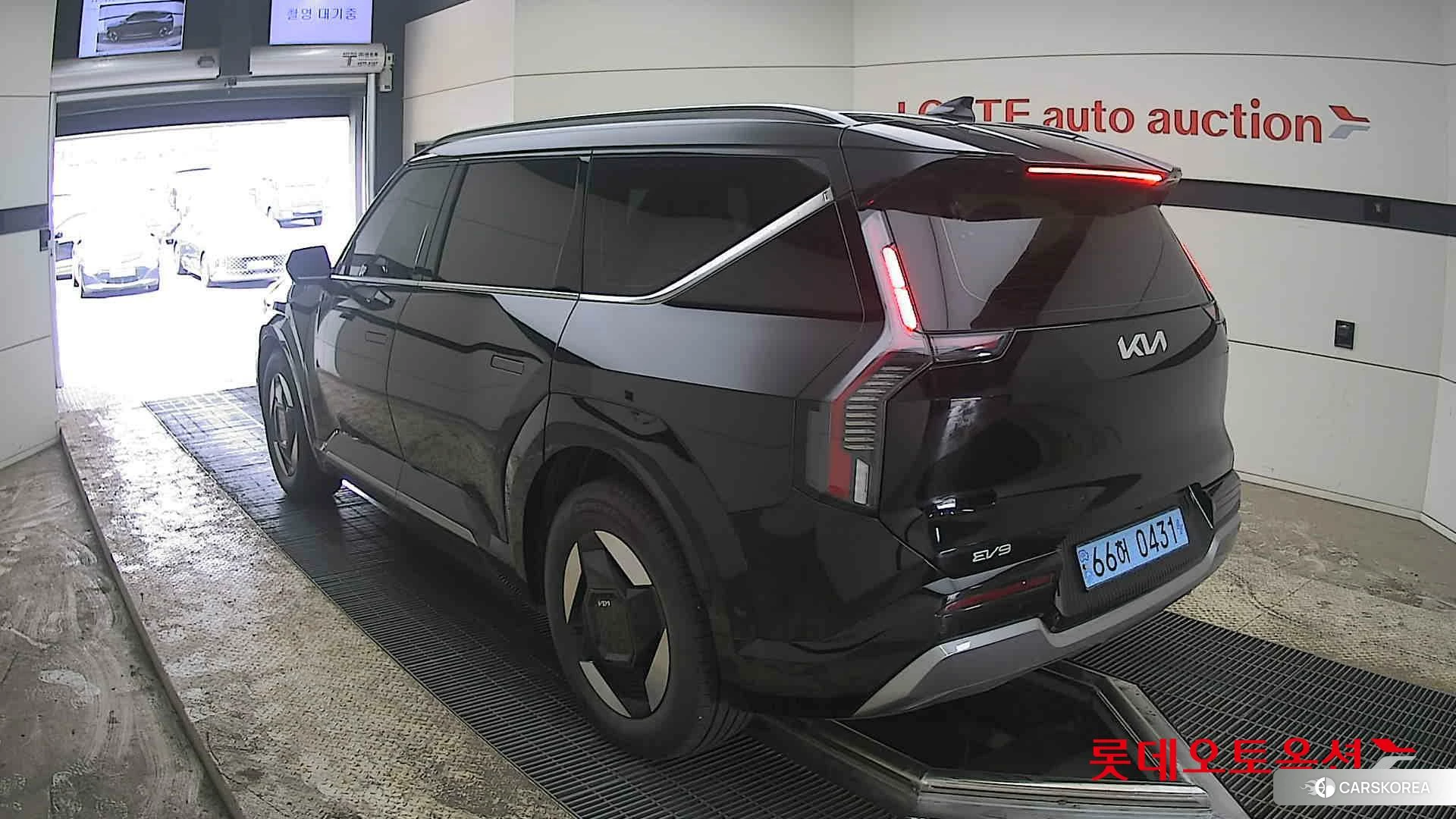 Kia EV9 id 3888388 из Кореи 32