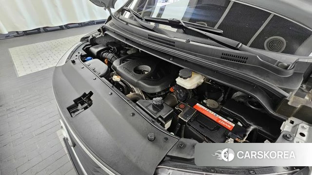 Hyundai The New Grand Starex id 4496611 из Кореи 16