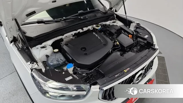 Volvo XC40 id 3640863 из Кореи 16