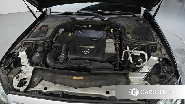 Mercedes-Benz E-Class W213 id 4568318 из Кореи 16