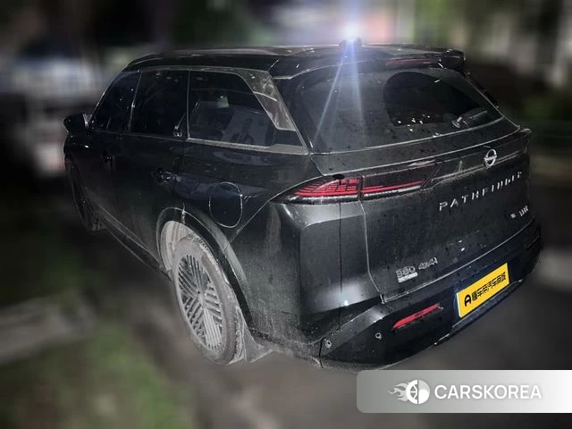 Nissan Exploring the land 2025 Черный из Китая, фото 6