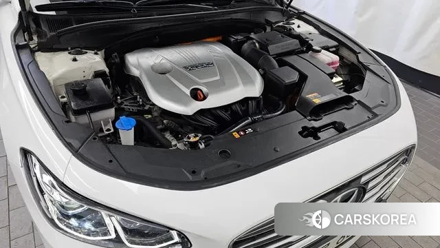 Hyundai Grandeur IG Hybrid id 3557884 из Кореи 16