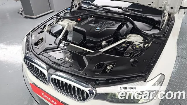 BMW 5 Series (G30) id 2315944 из Кореи 16