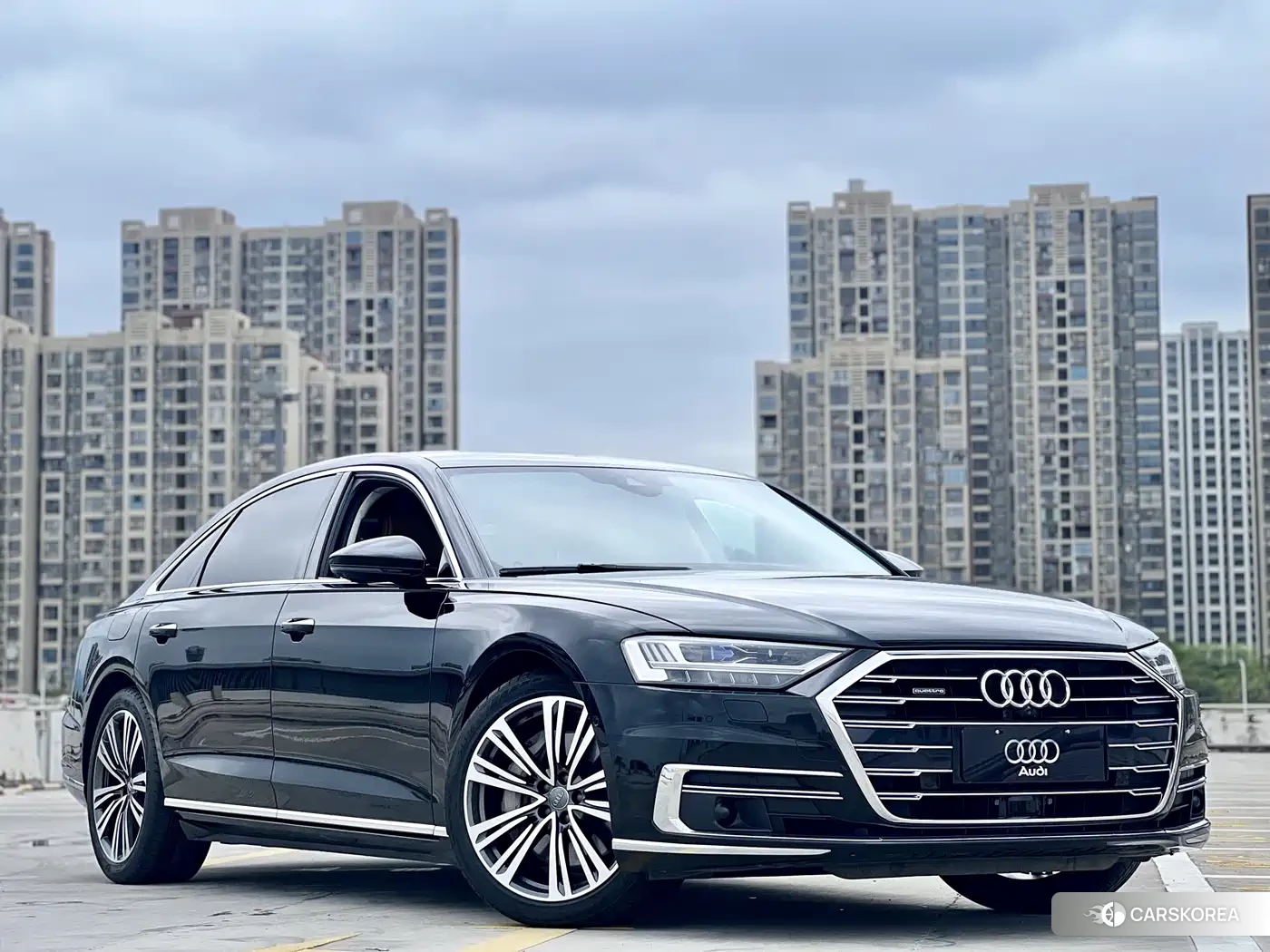 Audi A8 id 4583709 из Китая 18
