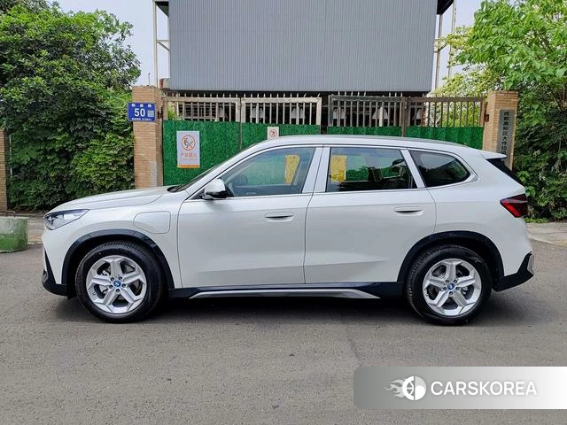 BMW iX1 id 4219932 из Китая 7