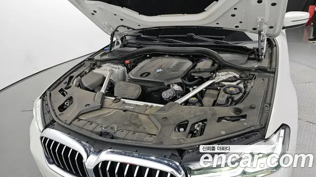 BMW 5 Series (G30) id 2690197 из Кореи 16