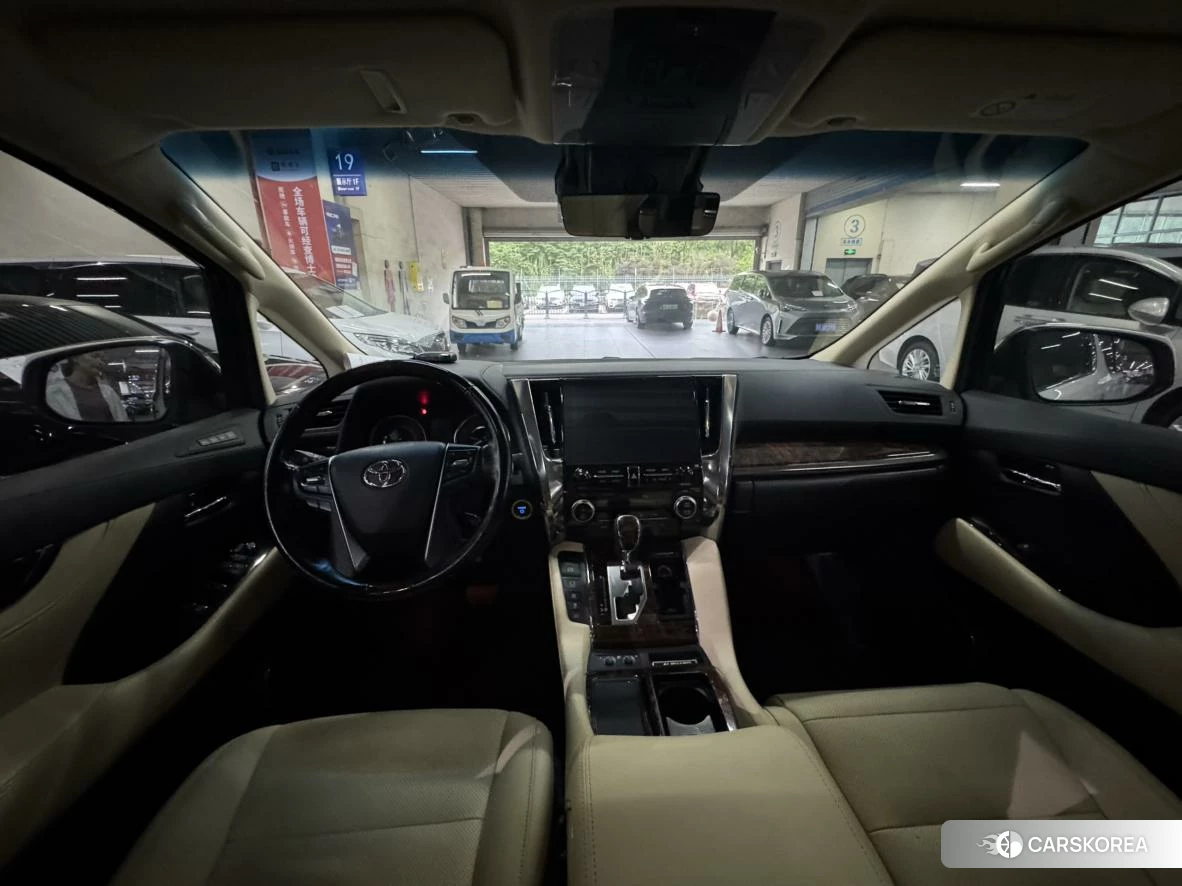 Toyota Elfa 2021 Белый из Китая, фото 6
