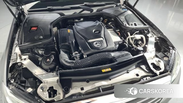 Mercedes-Benz E-Class W213 id 4605396 из Кореи 32