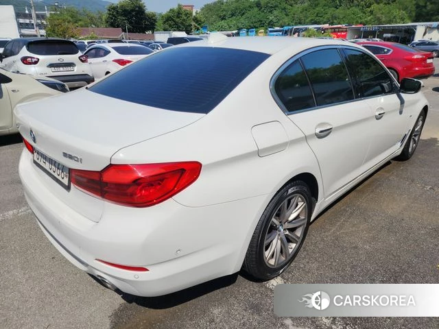 BMW 5 Series (G30) id 4459405 из Кореи 16