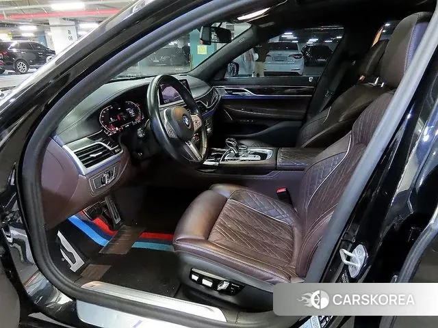 BMW 7 Series (G11) id 3395583 из Кореи 16