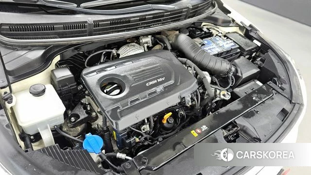 Kia Stonic id 4188679 из Кореи 31