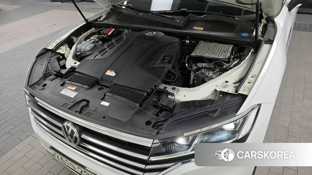 Volkswagen Touareg 3rd generation id 3879290 из Кореи 16