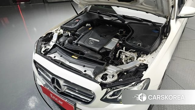 Mercedes-Benz E-Class W213 id 4615171 из Кореи 33