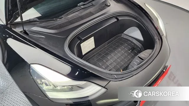 Tesla Model 3 id 3439387 из Кореи 16