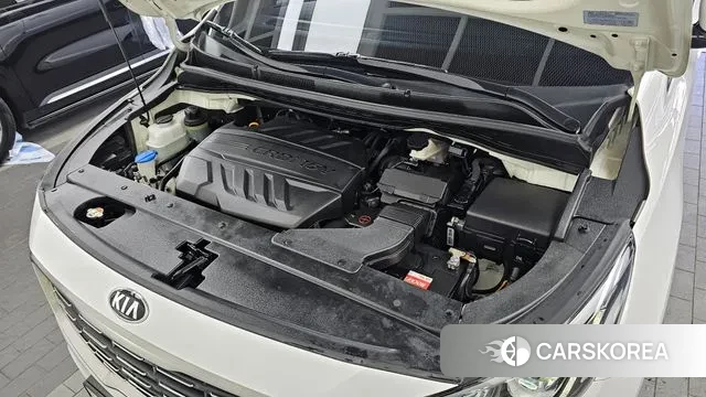 Kia The New Carnival id 3779162 из Кореи 16